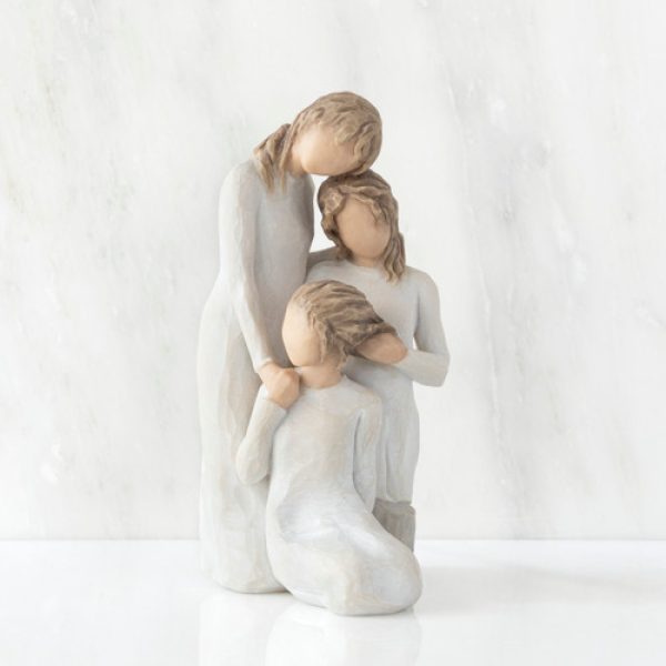 WT28041 FIGURE - Our Healing Touch