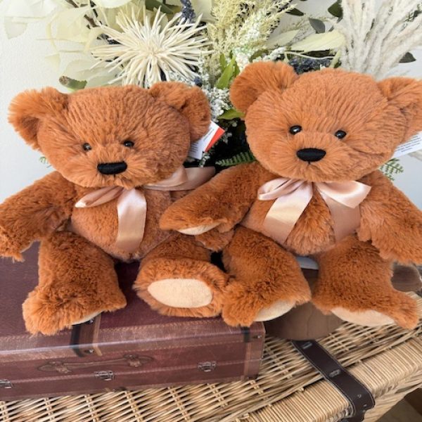 88.511.027-1 Teddy Mischa - Auburn 27cm